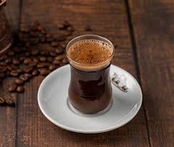 Sütlü türk kahvesi